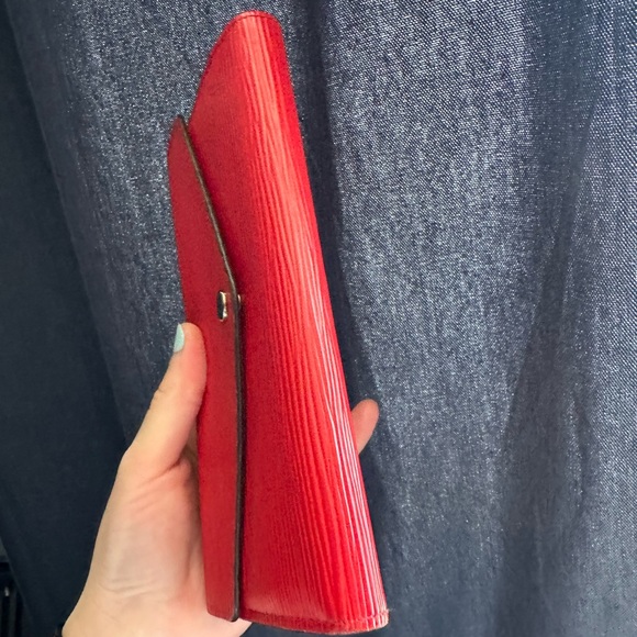Louis Vuitton red epi leather Sarah wallet - Picture 5 of 10